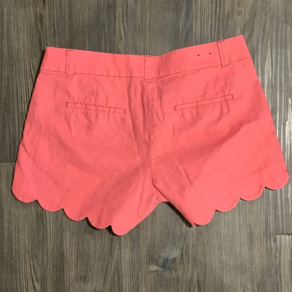 J Crew Scallop Shorts Size 6